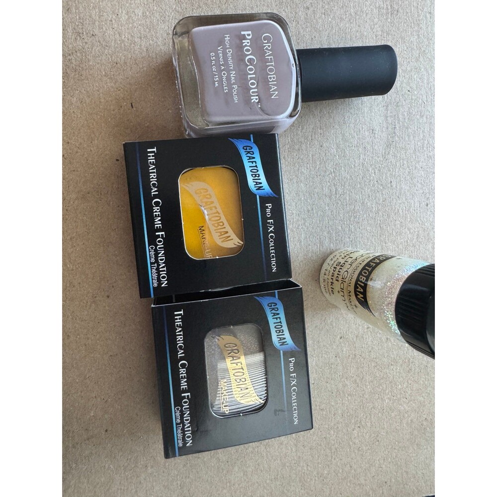 Graftobian makeup bundle